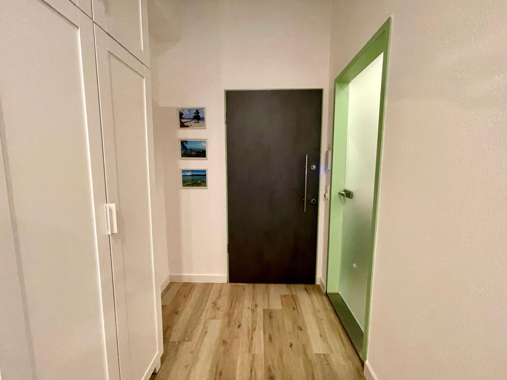 Neu Wunderschoenenes Weisses Apartament Am Schloessle Zentrum Goldstadt Pforzheim Exterior foto