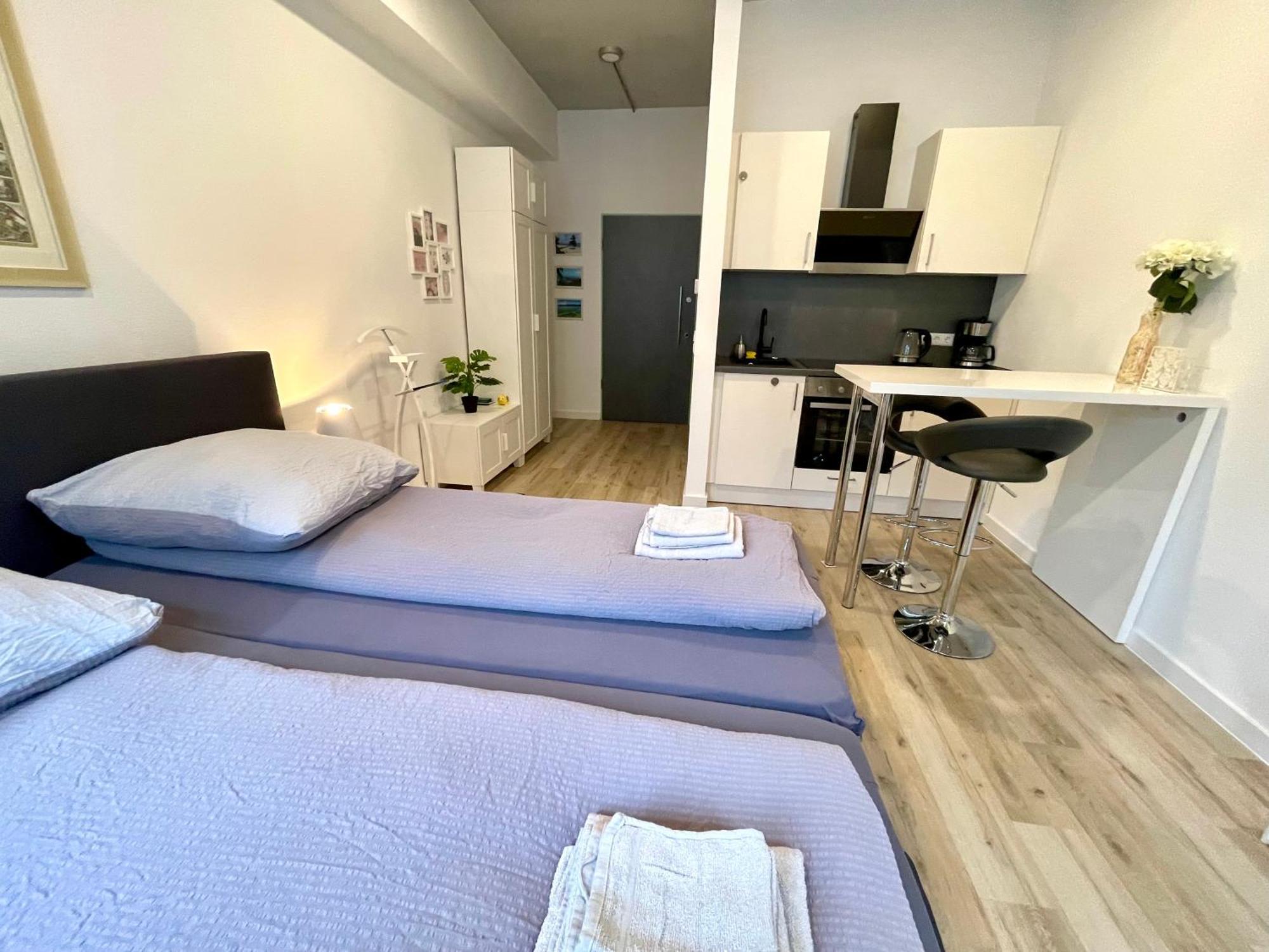 Neu Wunderschoenenes Weisses Apartament Am Schloessle Zentrum Goldstadt Pforzheim Exterior foto